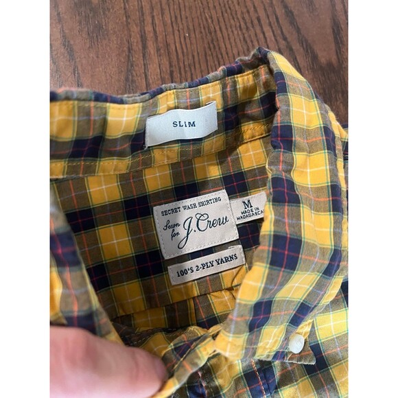 J.Crew Secret Wash Shirt Men’s Medium Slim – Yellow Navy Plaid 100% Cotton - Picture 2 of 8